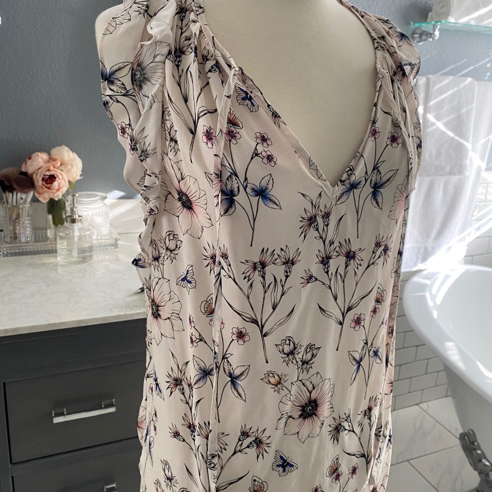 Velvet by graham and spencer floral blouse, small